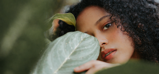 Comment prendre soin de ses cheveux naturellement après l’été